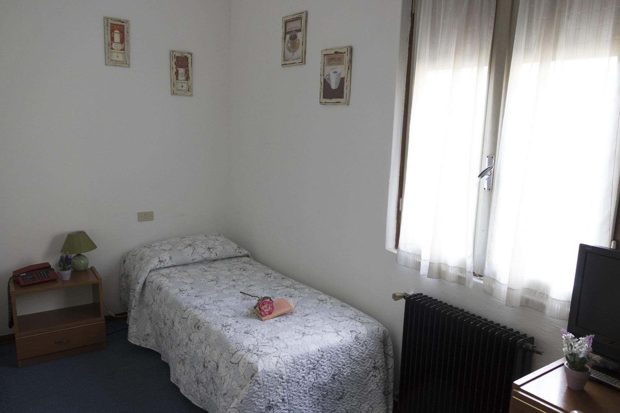 Hotel Primavera Desenzano del Garda Esterno foto