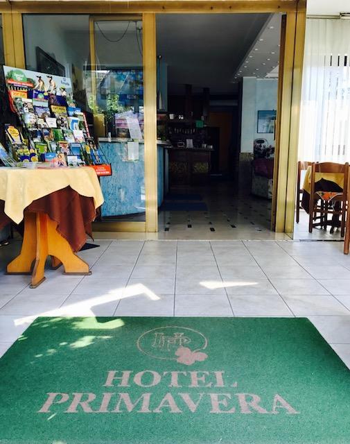 Hotel Primavera Desenzano del Garda Esterno foto